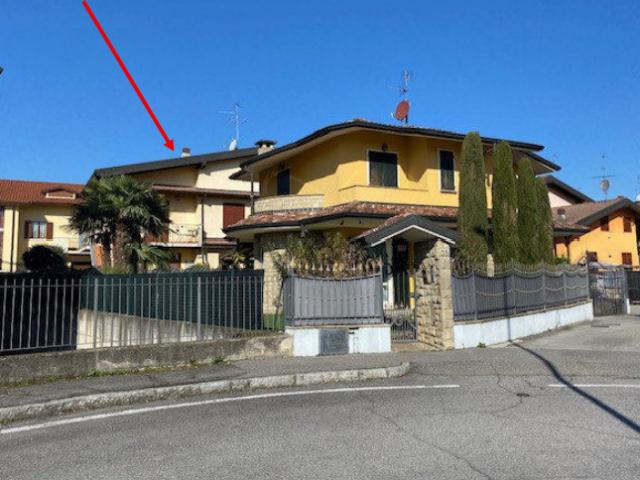 Quadrilocale con giardino a Ghisalba