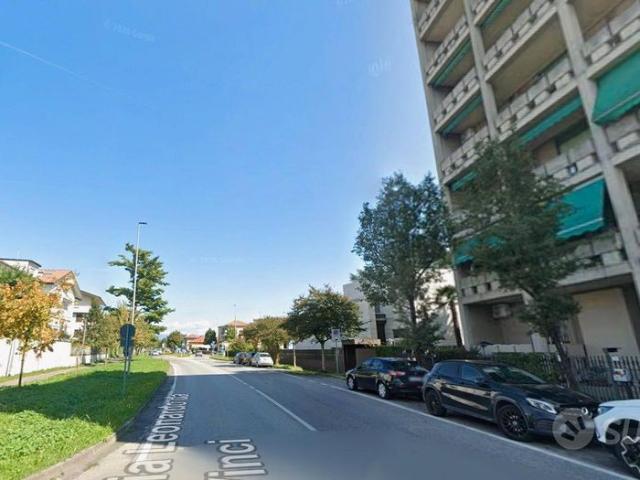 Quadrilocale con posto auto e cantina a Villasanta