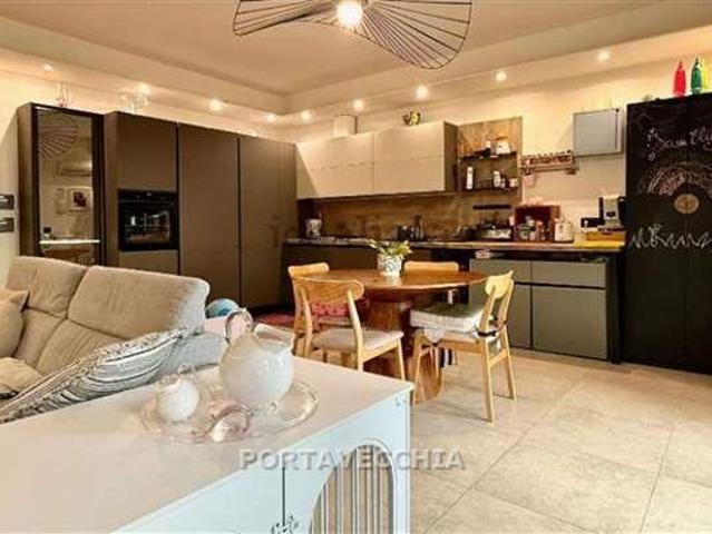 Quadrilocale con terrazzo a Grosseto