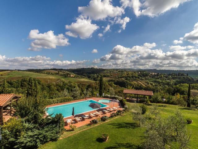 Quadrilocale con terrazzo a Montaione