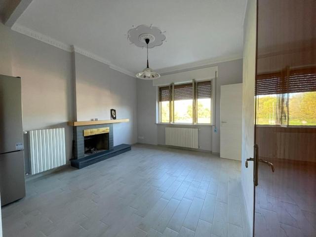 Quadrilocale con terrazzo, Capannori lammari