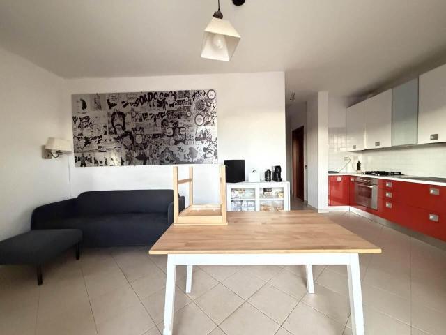 Quadrilocale con terrazzo, Sarzana nave