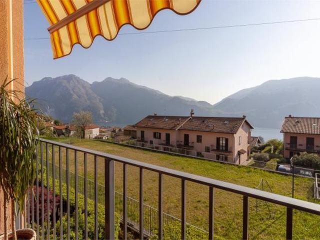 Quadrilocale con terrazzo vista lago Abbadia Lariana 149