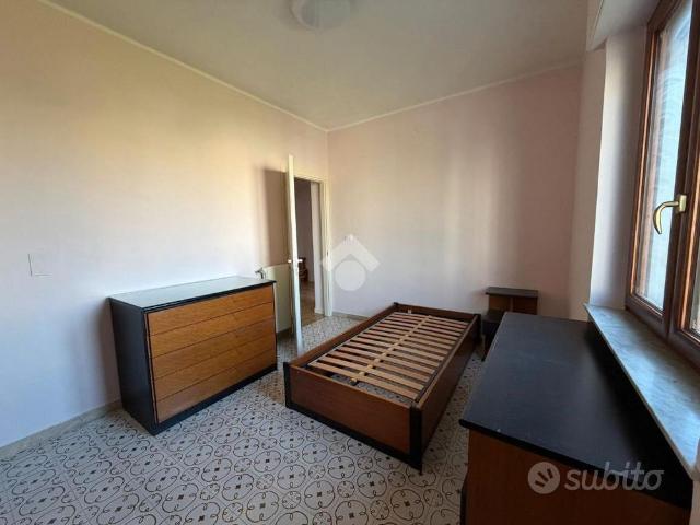 Quadrilocale con tre camere da letto