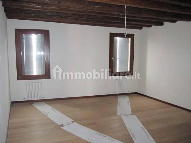 Quadrilocale ADRIA via Arzeron, 0, Centro, Adria
