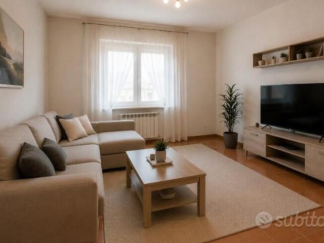 Quadrilocale arredato con garage a Tradate