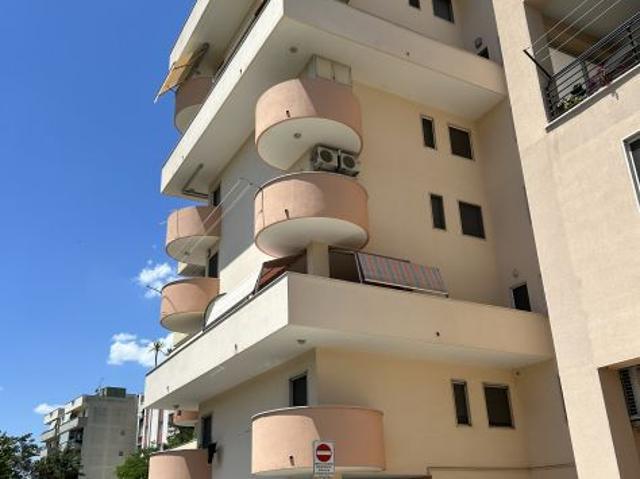 Quadrilocale Arredato da privato Intero o a Stanze – 4 Piano con Ascensore