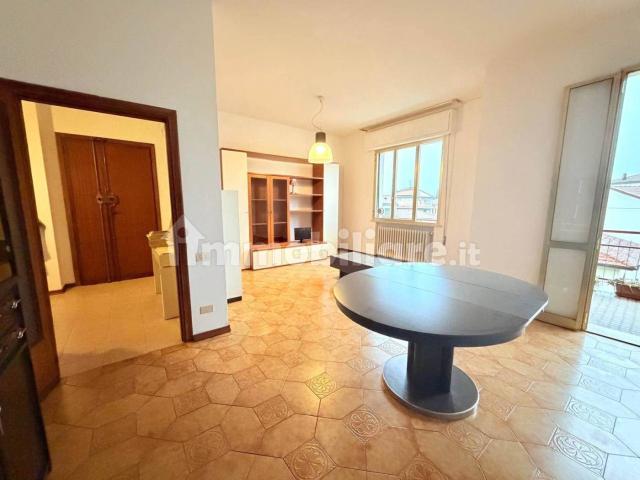 Quadrilocale buono stato, secondo piano, Zona Mensa, Via Toscana, Certaldo