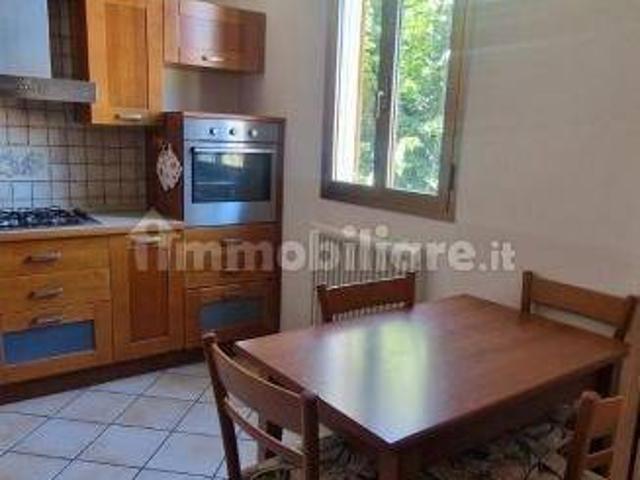 Quadrilocale buono stato, secondo piano, Massarenti, Bologna