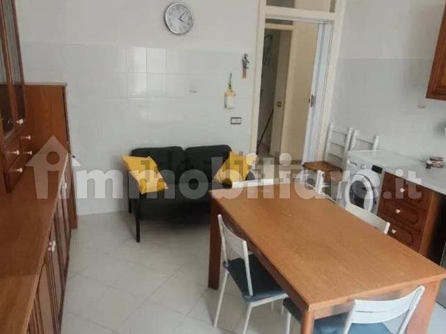 Quadrilocale buono stato, piano terra, Centro, Carrara