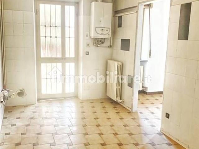 Quadrilocale buono stato, primo piano, Centro, Pinarolo Po