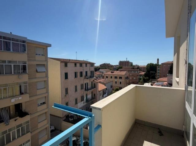 Quadrilocale da ristrutturare a Livorno