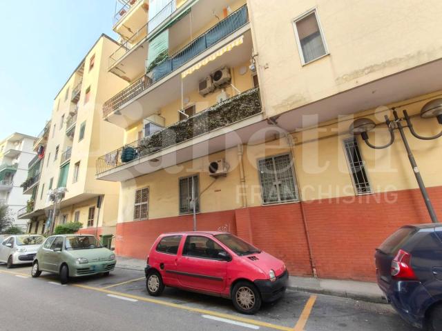 Quadrilocale da ristrutturare a Portici