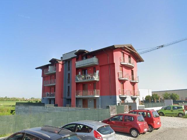 Quadrilocale da ristrutturare a Pozzo d'Adda