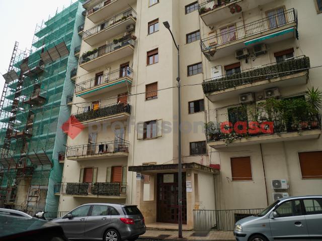 Quadrilocale da ristrutturare a Salerno