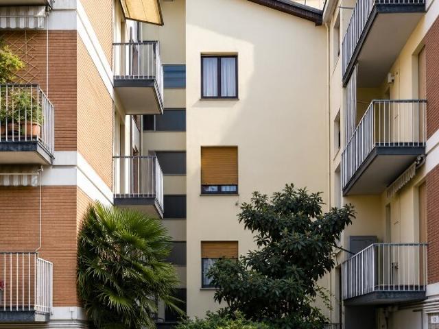 Quadrilocale da ristrutturare in via enrico fermi 4/3, Tortona