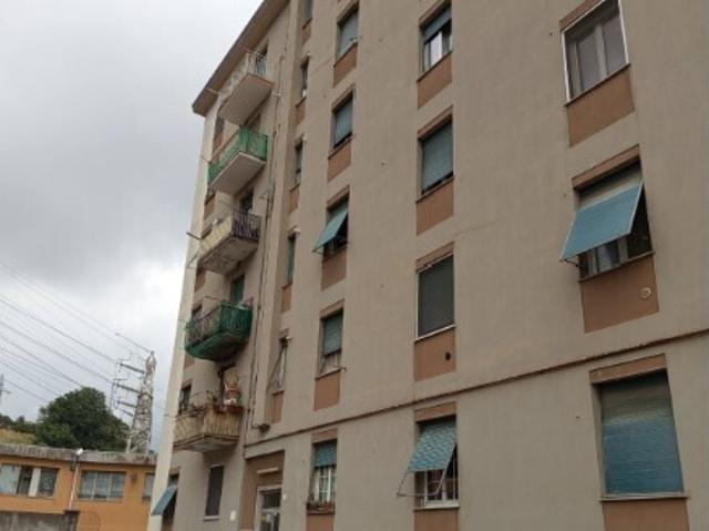 Quadrilocale da ristrutturare in via monfenera 9b, Genova