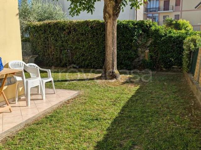 Quadrilocale in affitto a Massa via Vittorio Veneto, Marina di Massa Centro