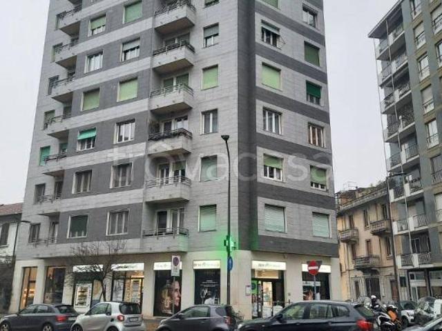 Quadrilocale in affitto a Milano via Vetta d'Italia, 18, Dezza