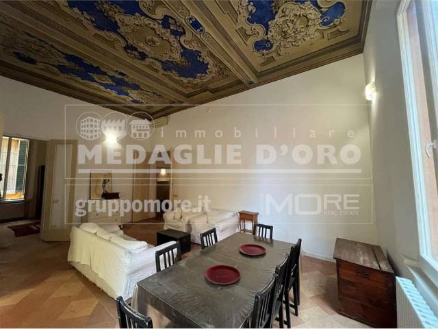 Quadrilocale in affitto a Modena, Centro Storico