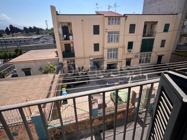 Quadrilocale in affitto a Napoli, Capodichino