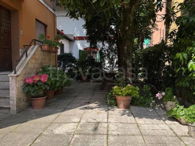 Quadrilocale in affitto a Bologna via Carlo Zucchi, Saragozza fuori Porta