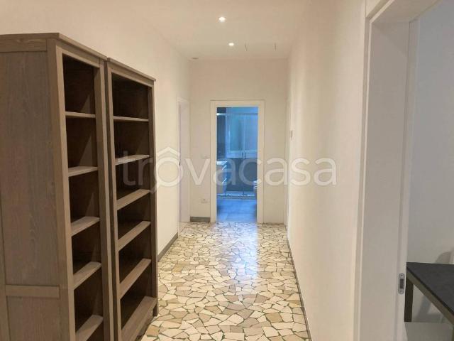 Quadrilocale in affitto a Bologna via Edoardo Ferravilla, 2, San Donato