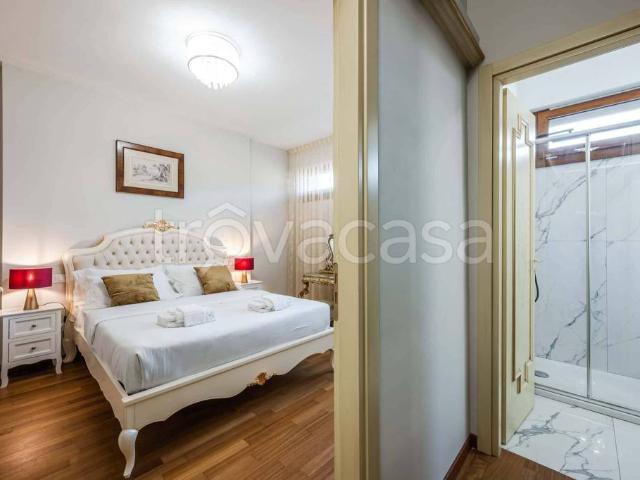 Quadrilocale in affitto a Bologna via Riva di Reno, San Felice