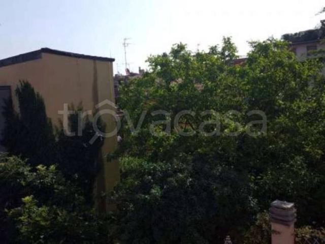 Quadrilocale in affitto a Bologna viale XII Giugno, Castiglione Tribunale