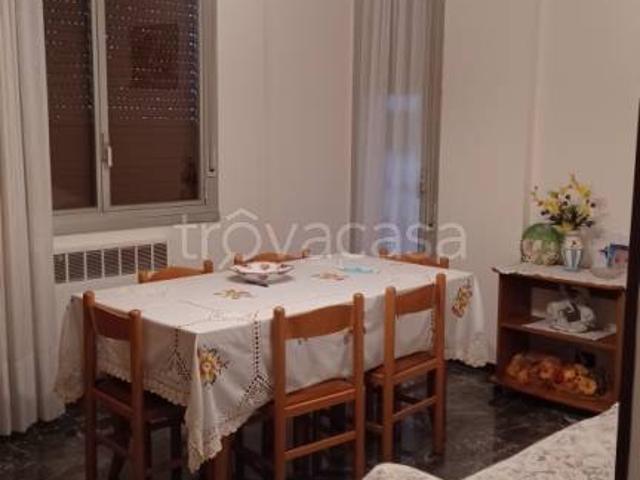 Quadrilocale in affitto a Calderara di Reno, Longara