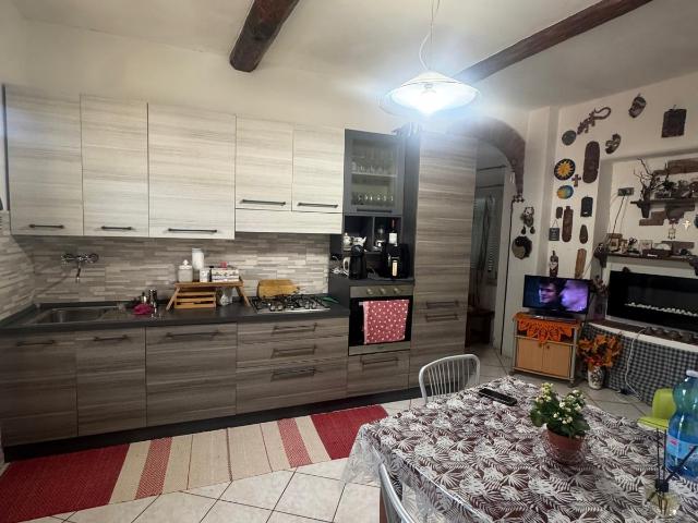 Quadrilocale in affitto a Carrara, case in affitto Carrara
