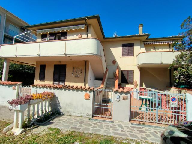 Quadrilocale in affitto a Cecina, case in affitto Cecina