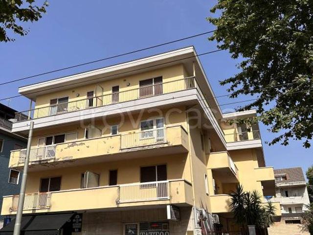 Quadrilocale in affitto a Chieti, Chieti Scalo