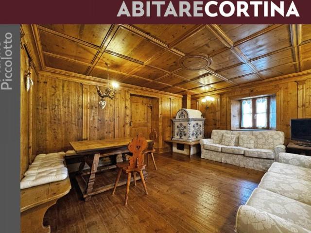 Quadrilocale in affitto a Cortina d'Ampezzo