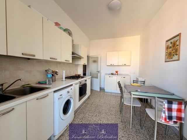 Quadrilocale in affitto a Firenze, Rifredi