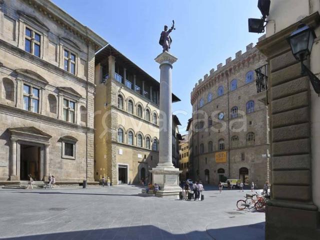 Quadrilocale in affitto a Firenze via del Parione, Piazza della Repubblica