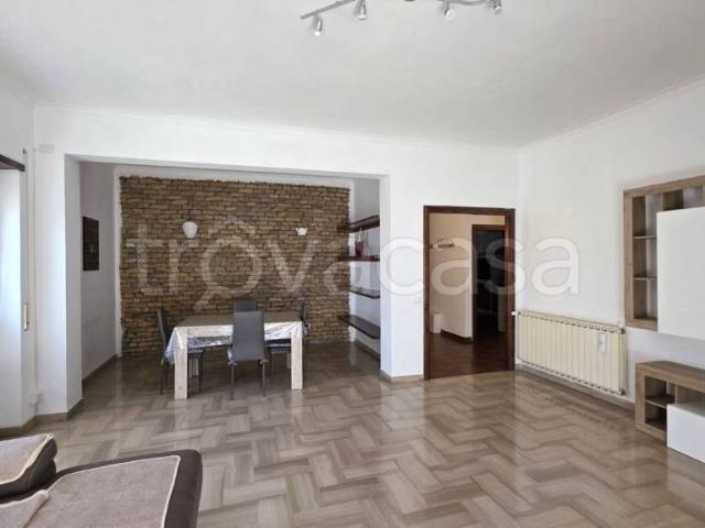 Quadrilocale in affitto a Fonte Nuova via della Torre, 3, Tor Lupara