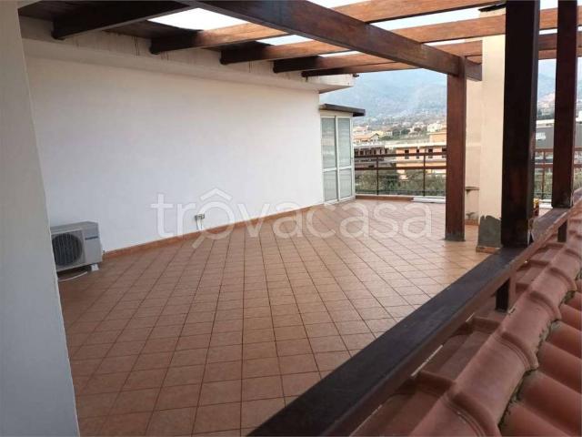 Trilocale in affitto a Formia