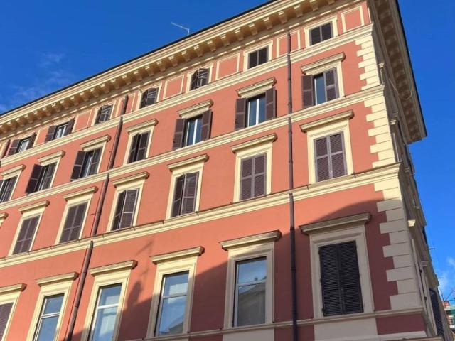 Quadrilocale in affitto a Frascati via Principe Amedeo, 15