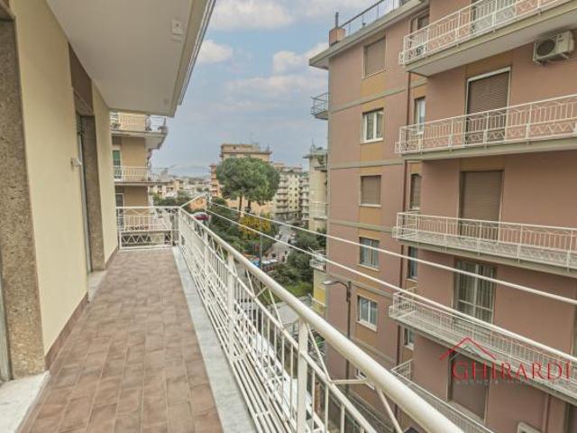 Quadrilocale in affitto a Genova