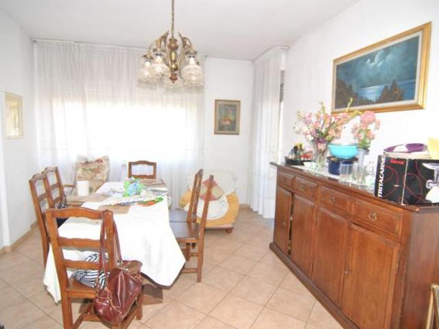Quadrilocale in affitto a Livorno