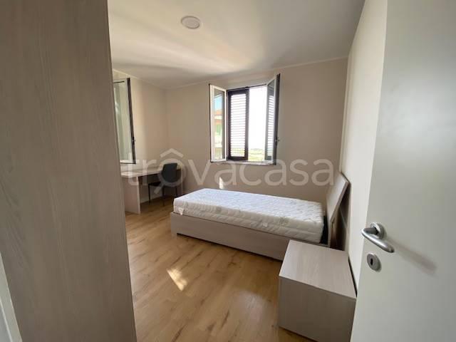 Quadrilocale in affitto a Perugia viale Orazio Antinori, 24, Centro