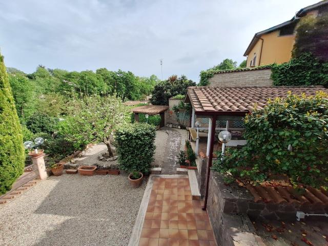 Quadrilocale in affitto a Rignano Flaminio, case in affitto Rignano Flaminio