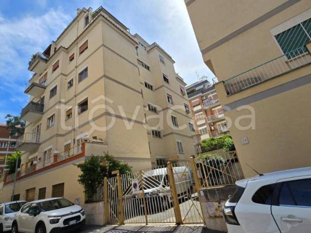 Quadrilocale in affitto a Roma via Tommaso Gargallo, 26, Talenti Monte Sacro
