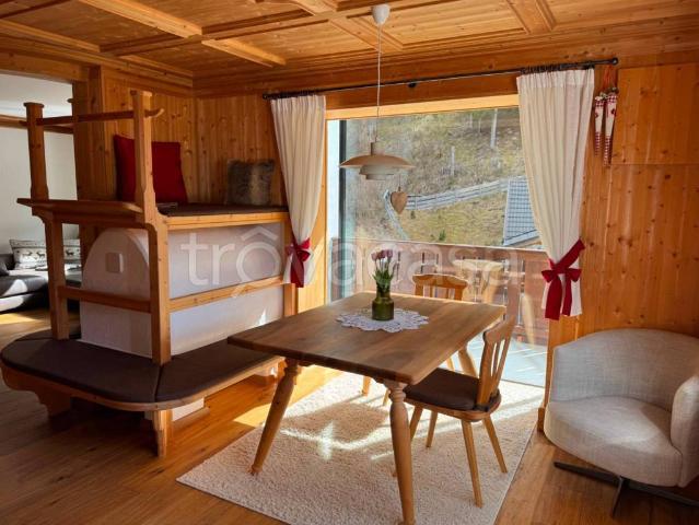 Quadrilocale in affitto a Selva di Val Gardena strada Mëisules, 200