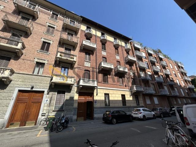 Quadrilocale in affitto a Torino via Antonio Pigafetta, 36, Crocetta