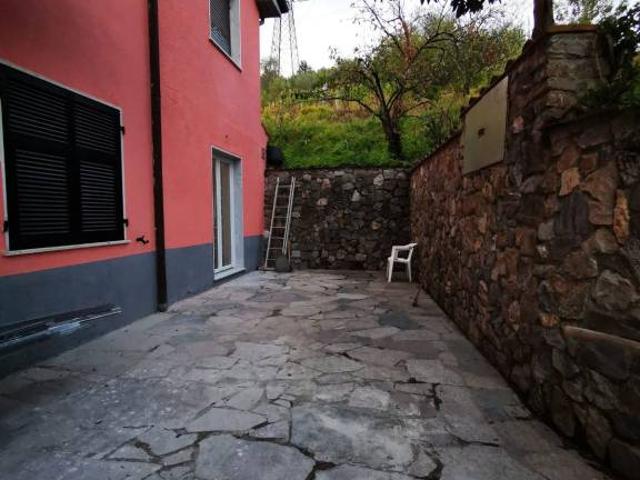 Quadrilocale in affitto a Vezzano Ligure via provinciale