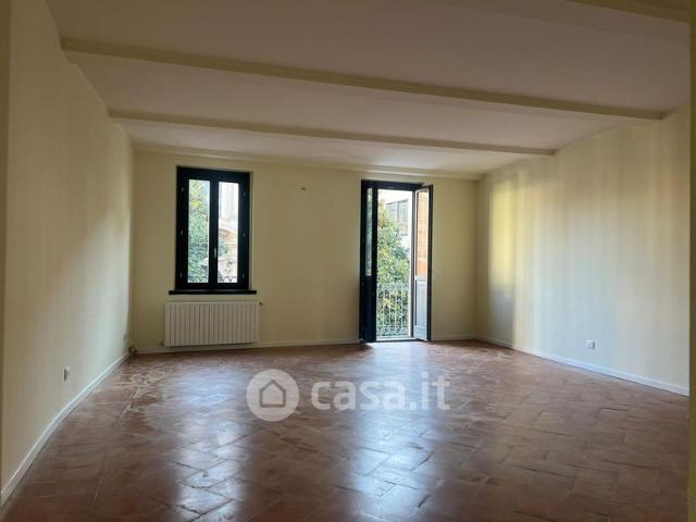 Quadrilocale in Affitto in Corso Italia 26 a Milano