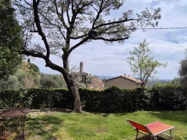 Quadrilocale in vendita a Magliano in Toscana