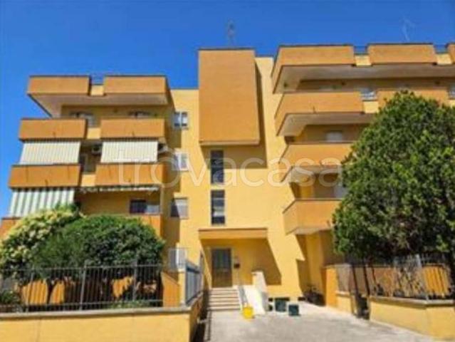 Quadrilocale in vendita a Maglie piazza a. Pellizzari, 5